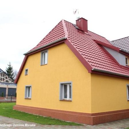 Pokoje Chrobrego Pokoje Goscinne W Centrum Blisko Morza Ustronie Morskie Bagian luar foto