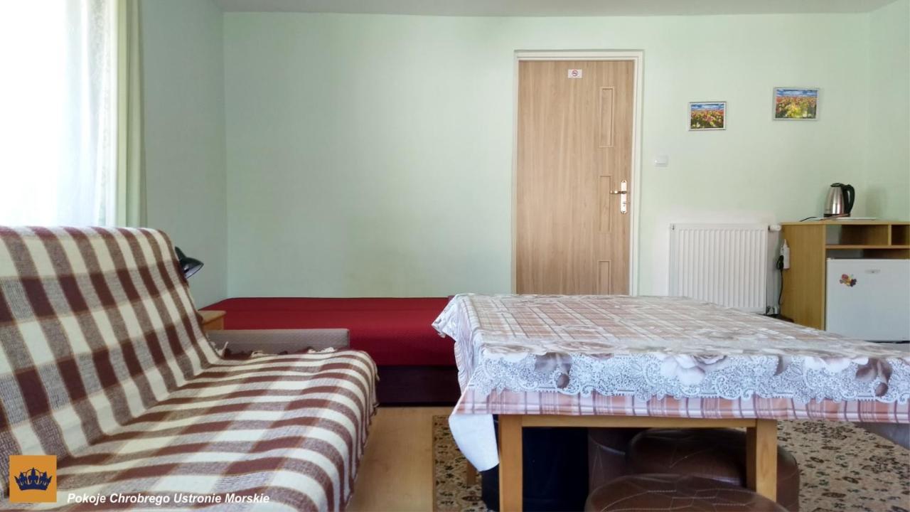 Pokoje Chrobrego Pokoje Goscinne W Centrum Blisko Morza Ustronie Morskie Bagian luar foto